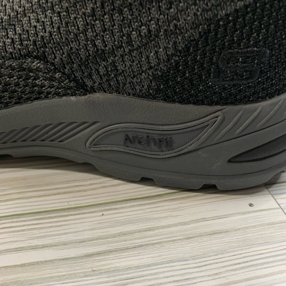 Skechers Arch Fit Motley - Vaseo size 10 Black .Lightweight - Picture 11 of 16